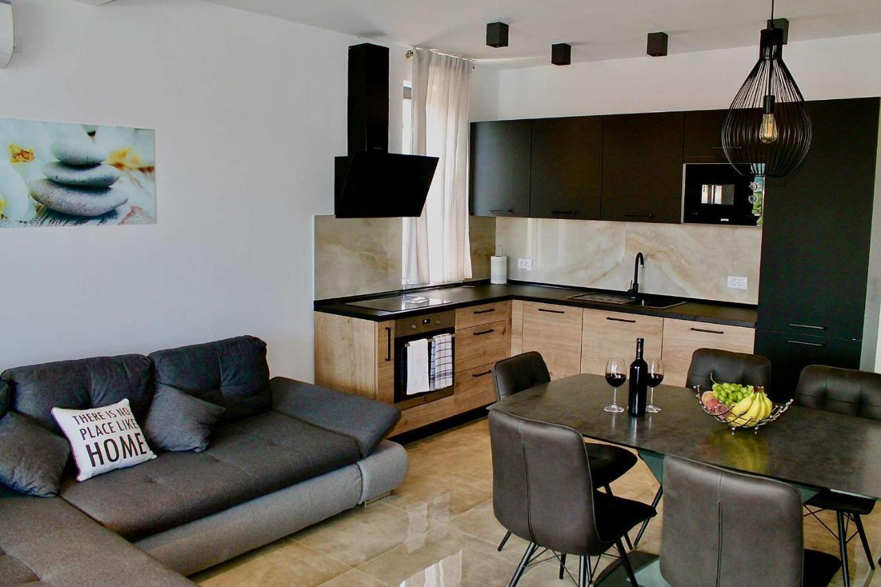 Apartments Marebella Lumbarda Kültér fotó