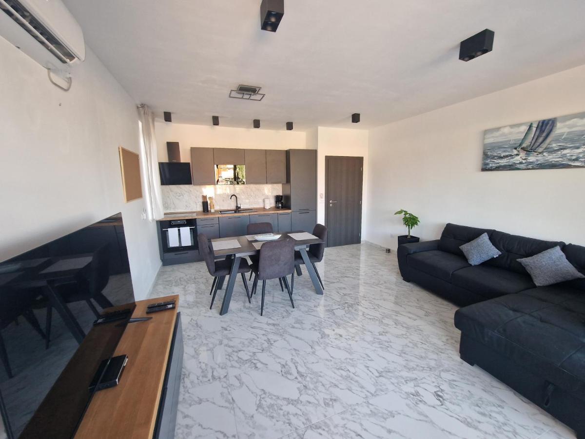 Apartments Marebella Lumbarda Kültér fotó
